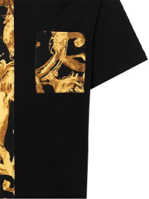 T-shirt nera con stampa Barocca Versace Jeans | 76GAH611JS287G89